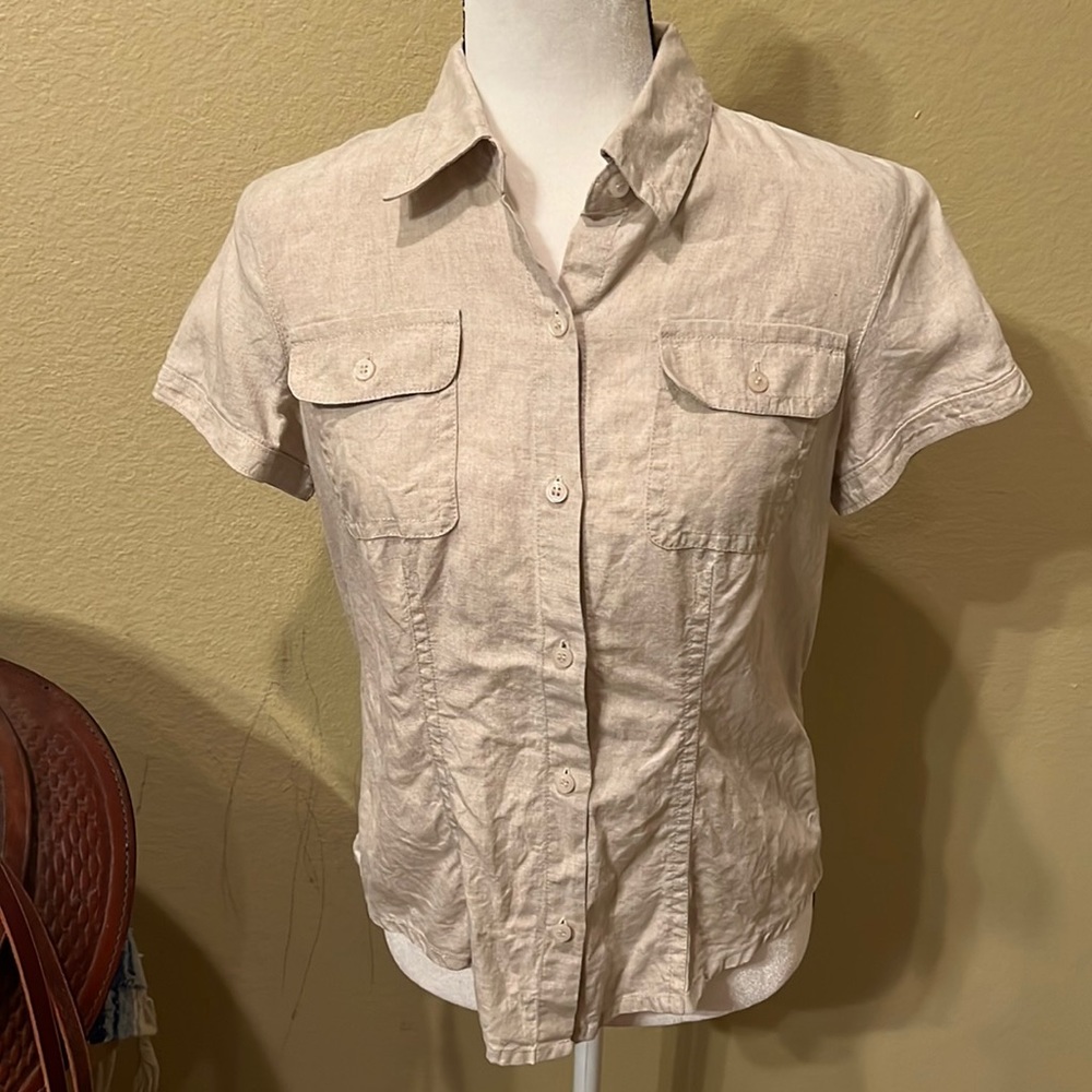 👚 LN Liz Claiborne brand women’s button up short sleeve shirt